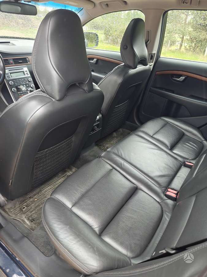 Volvo XC70, 3.2 l., Универсал