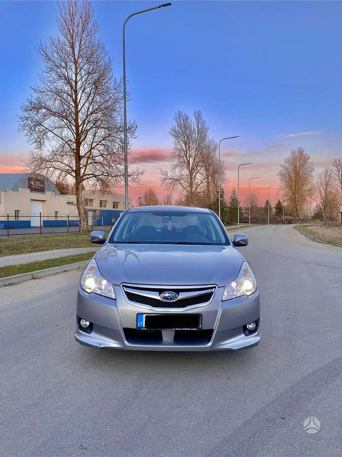 Subaru Legacy, 2.0 l., Седан