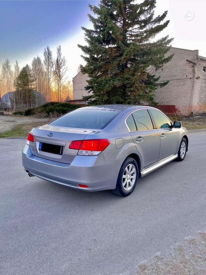 Subaru Legacy, 2.0 l., Седан