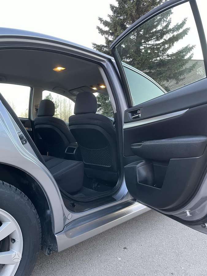 Subaru Legacy, 2.0 l., Седан