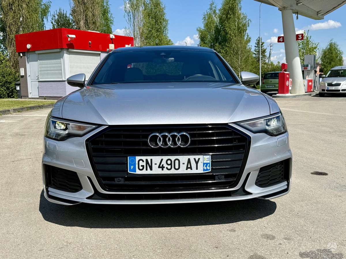 Audi A6, 2.0 l., Седан