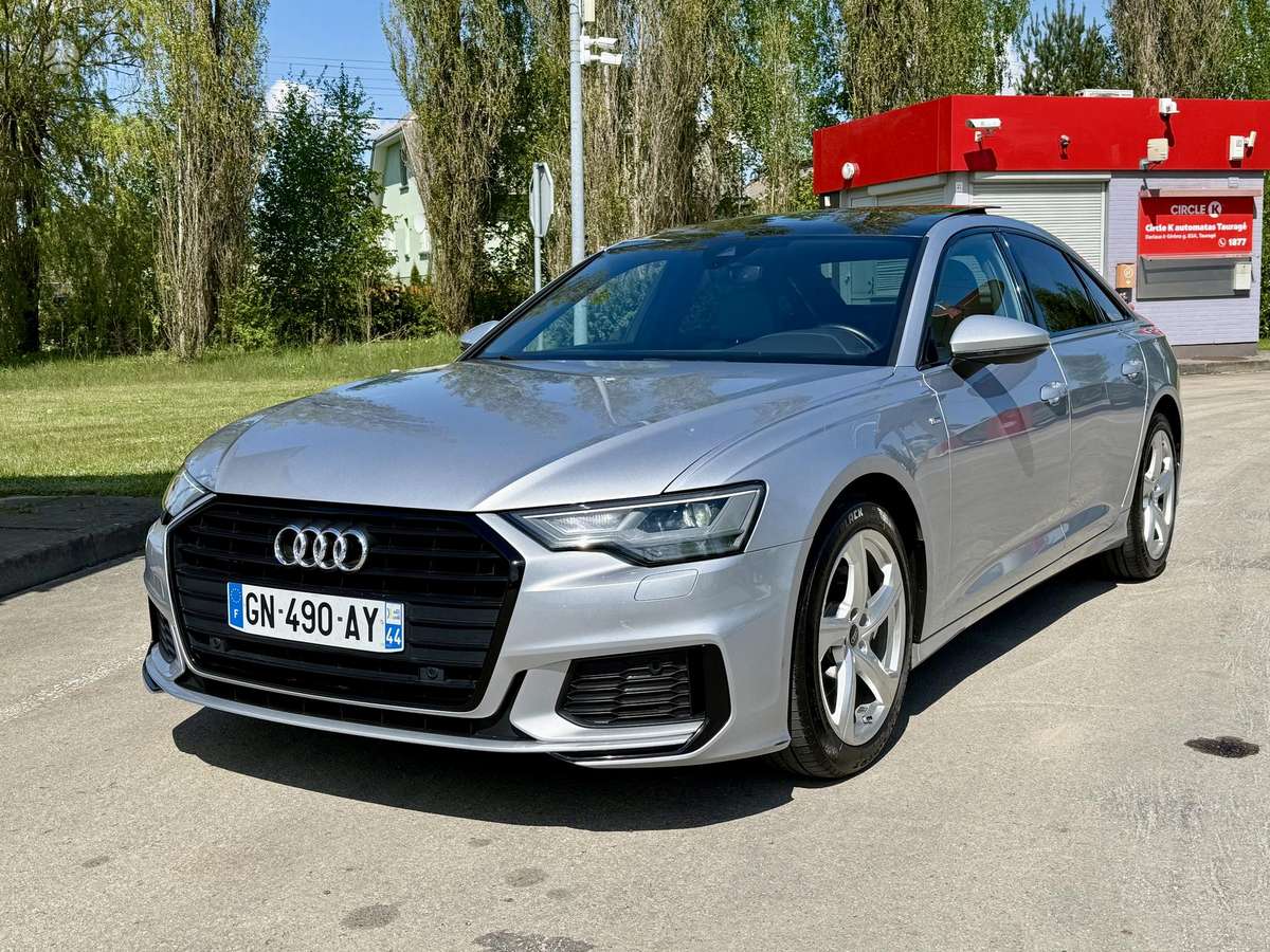 Audi A6, 2.0 l., Седан