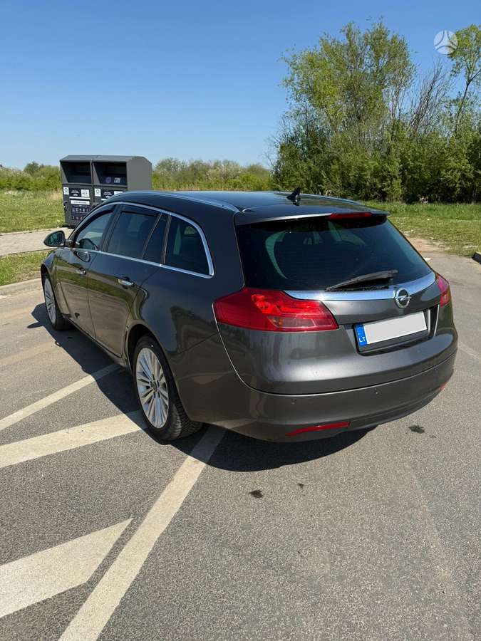 Opel Insignia, 2.0 l., Универсал