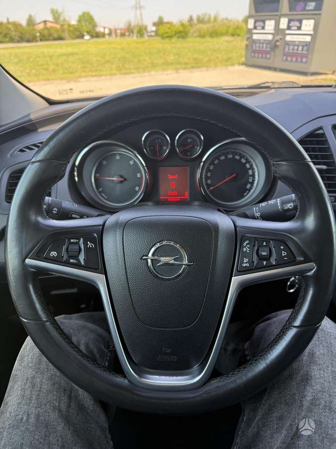Opel Insignia, 2.0 l., Универсал