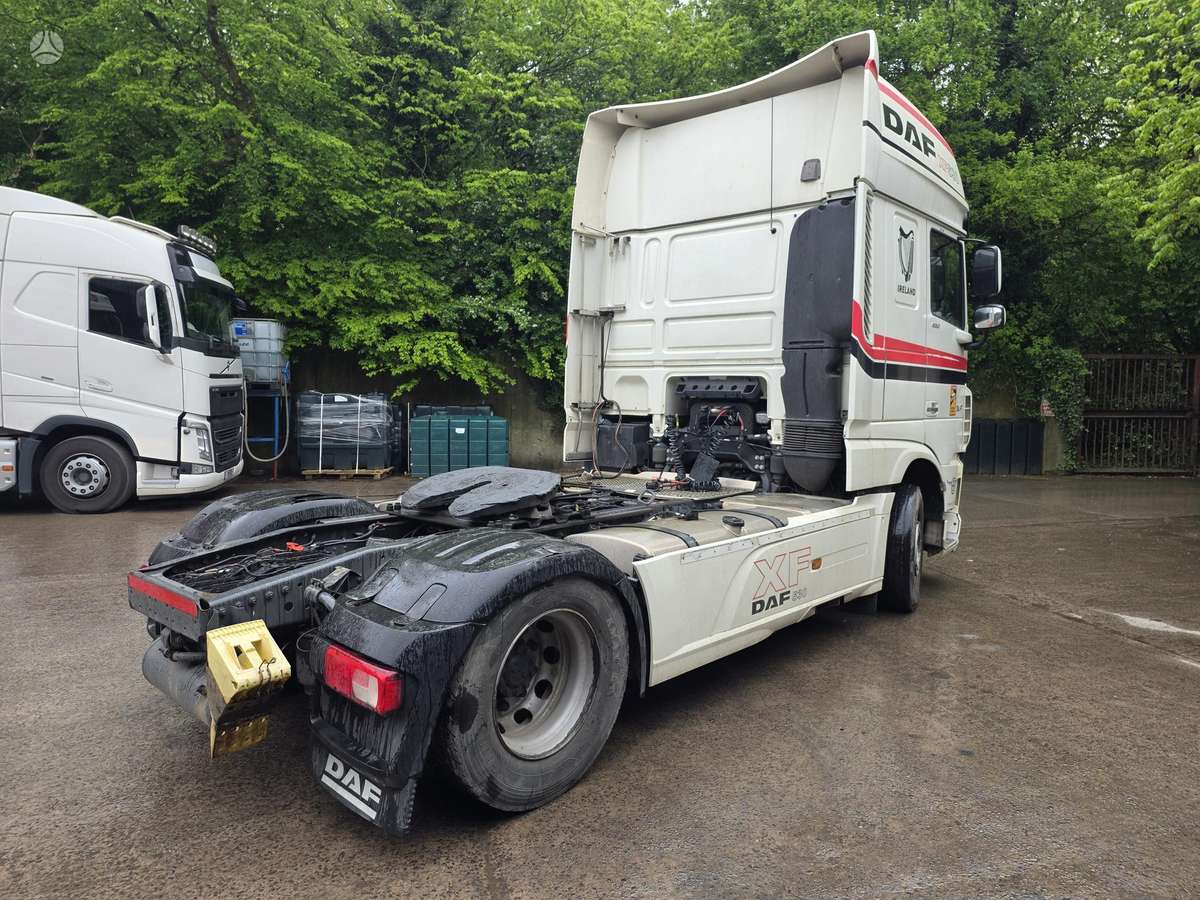 DAF XF106-530 RETARDER, double sleeper