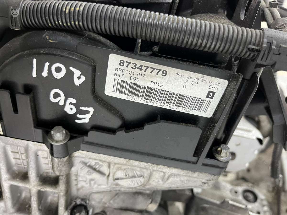 BMW 320, N47, engine