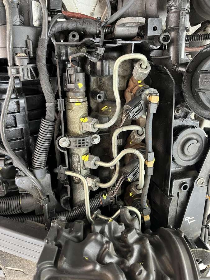 BMW 320, N47, engine