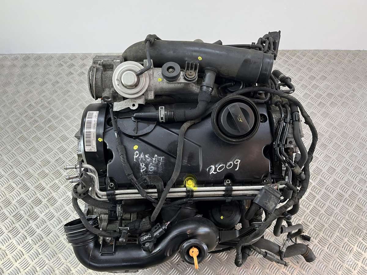 Volkswagen Passat, BXE, engine