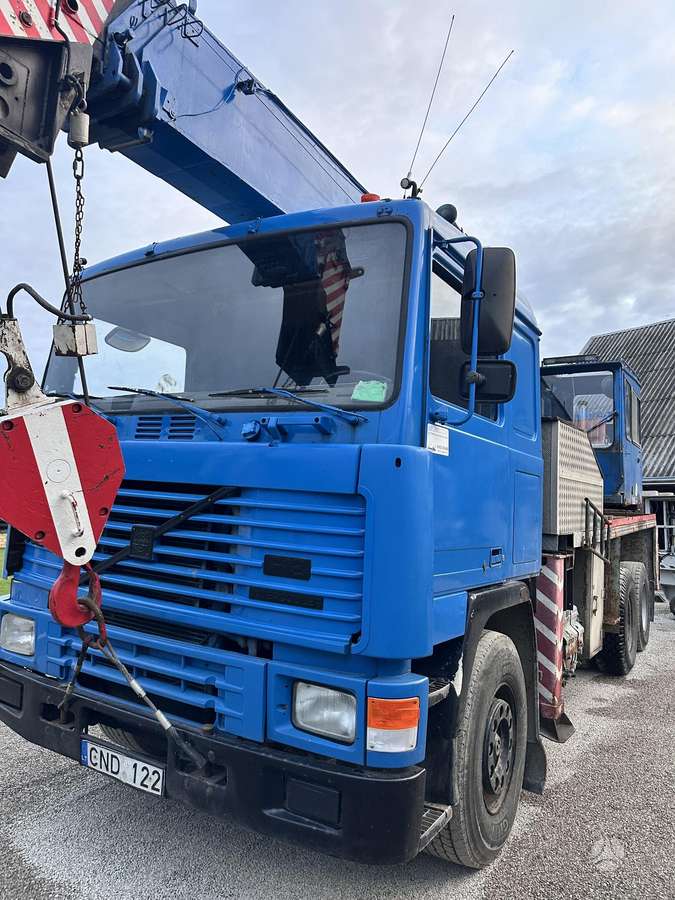 Volvo FH16, краны
