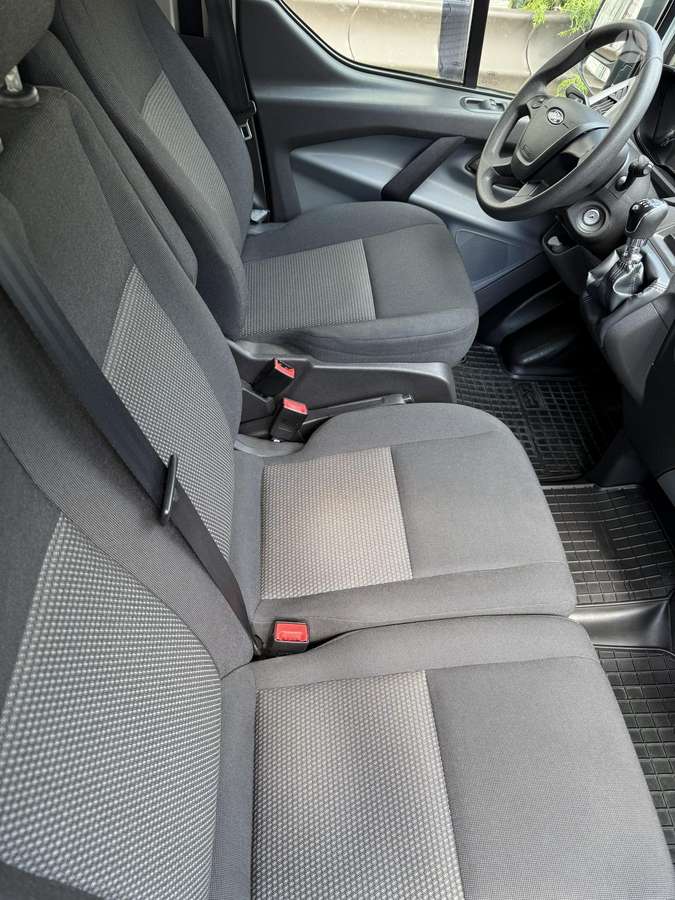 Ford Transit Custom, туристическиe автомобили
