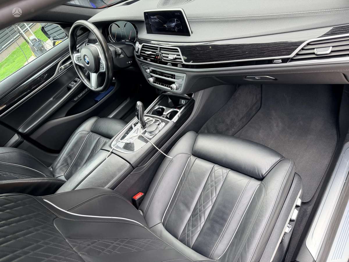 BMW 730, 3.0 l., sedanas