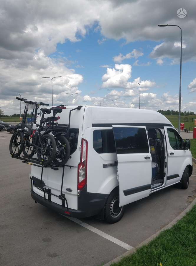 Ford Transit Custom, туристическиe автомобили