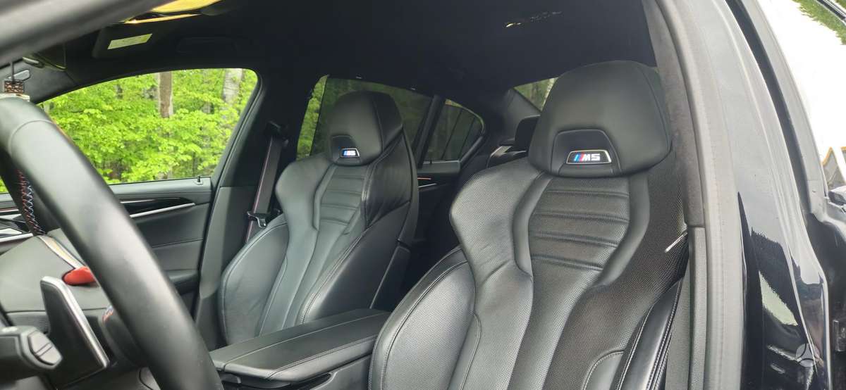 BMW M5, 4.4 l., Седан