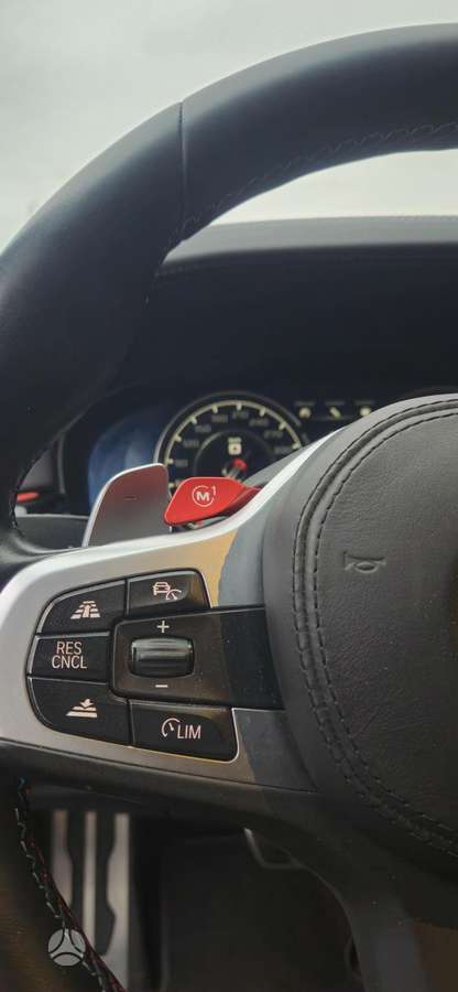 BMW M5, 4.4 l., Седан