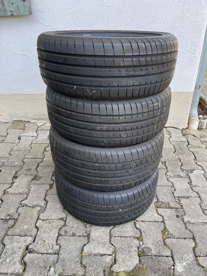 Goodyear, летние 225/40 R18