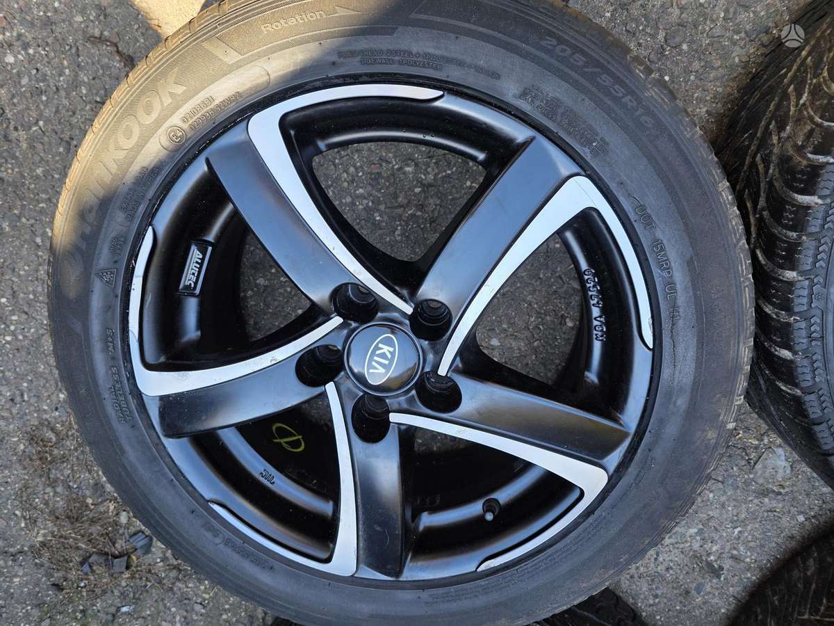 KIA Ceed, vieglmetāla, R16