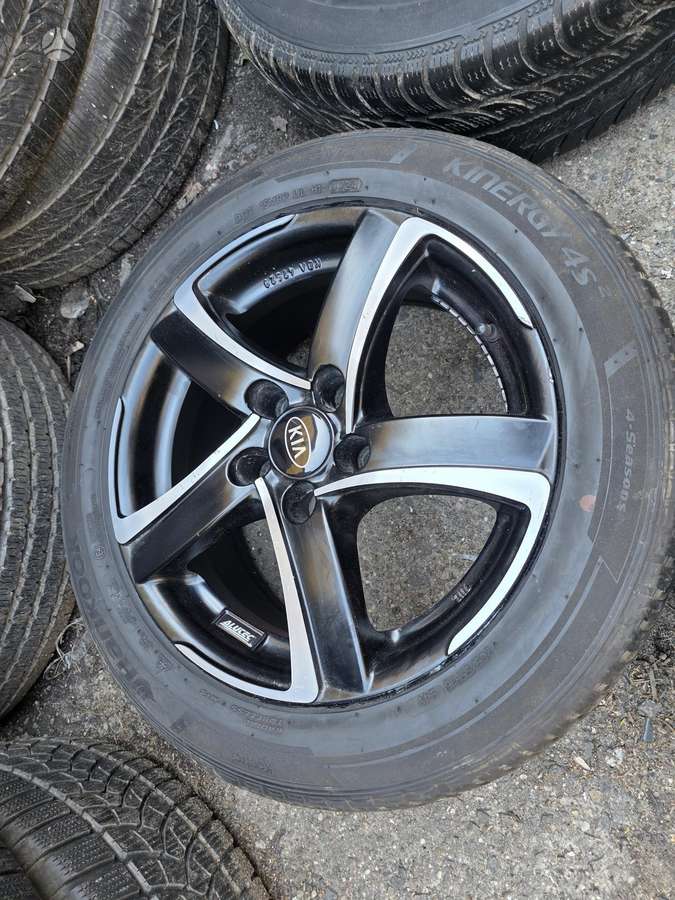 KIA Ceed, vieglmetāla, R16
