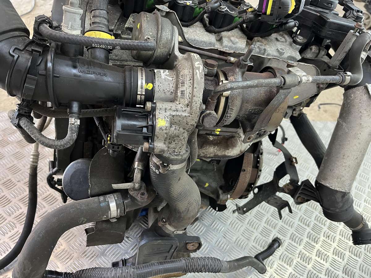 Fiat 500X, 55263624, двигатель