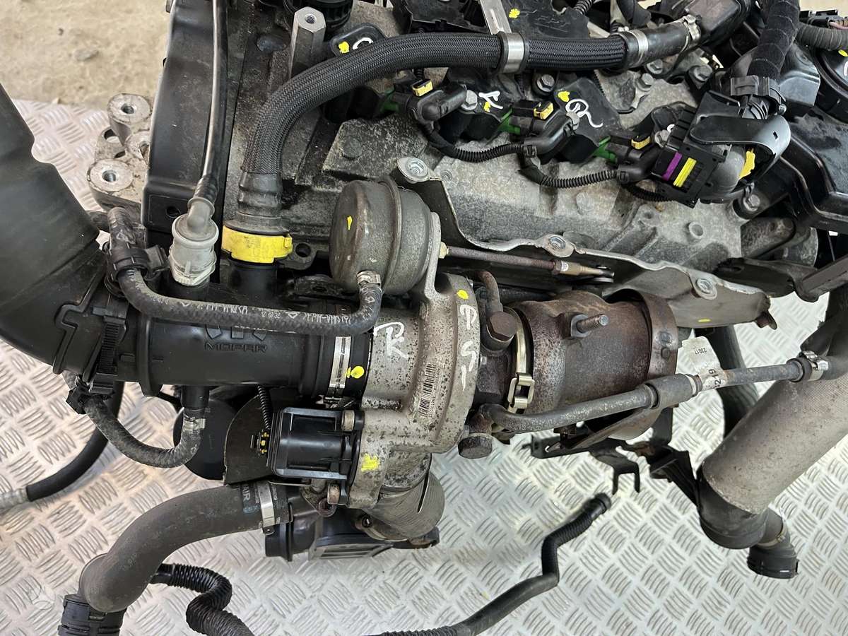 Fiat 500X, 55263624, двигатель