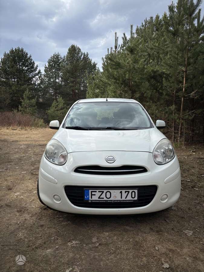 Nissan Micra, 1.2 l., hatchback
