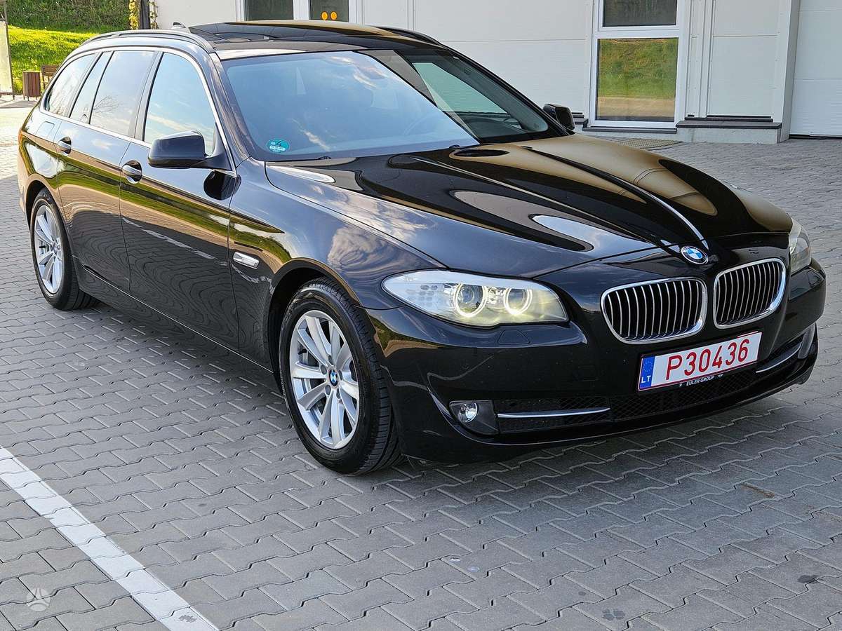 BMW 520, 2.0 l., universalas