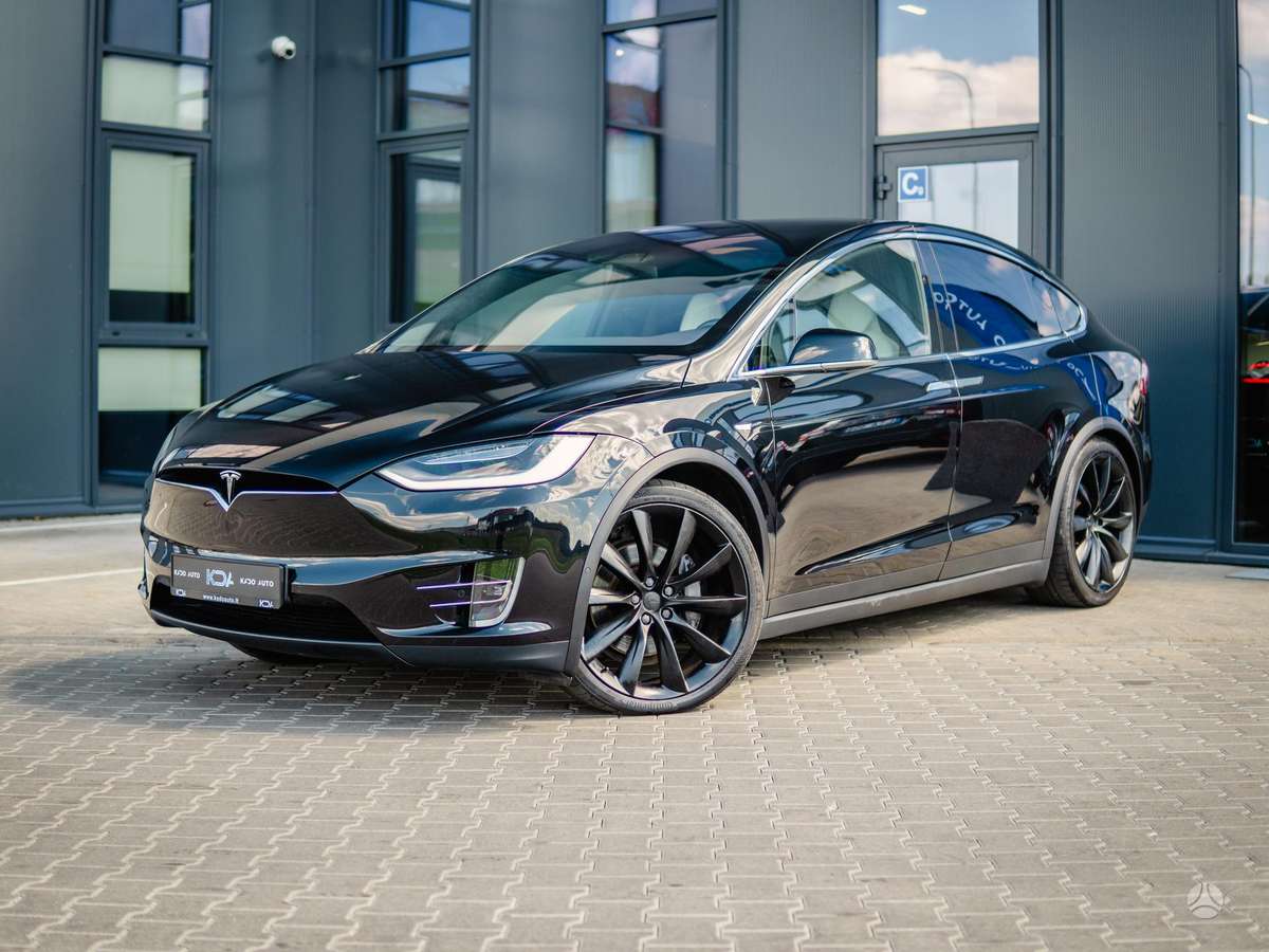 Tesla Model X, off-road / crossover