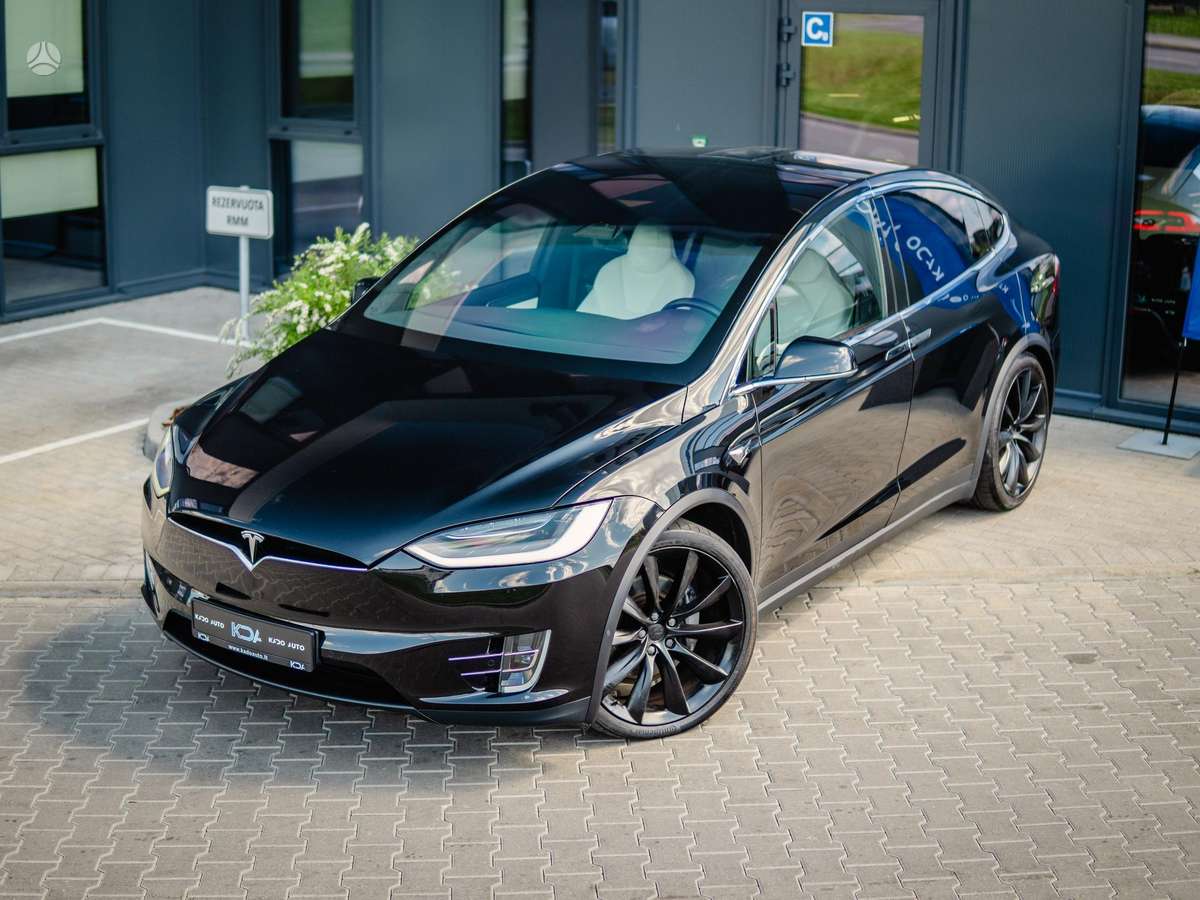 Tesla Model X, off-road / crossover