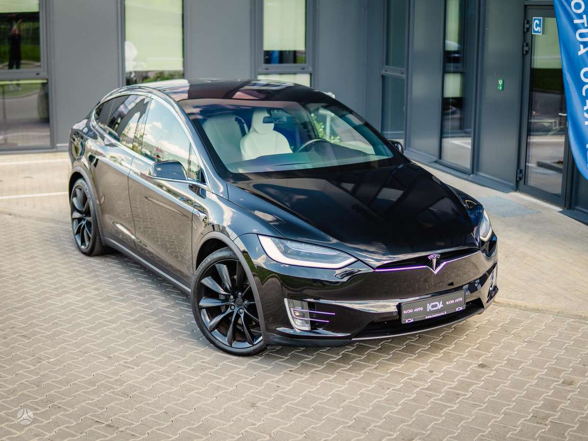 Tesla Model X, off-road / crossover