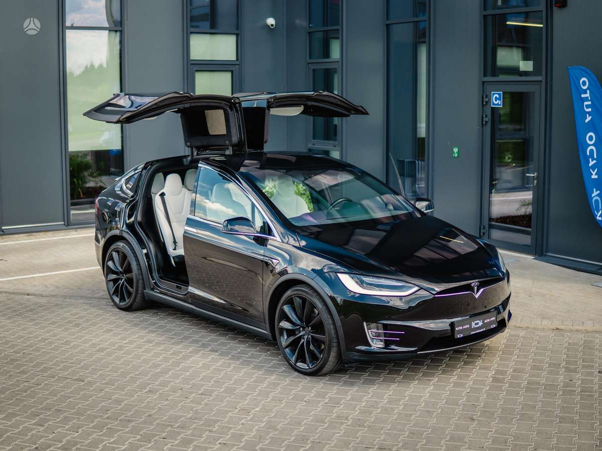 Tesla Model X, off-road / crossover