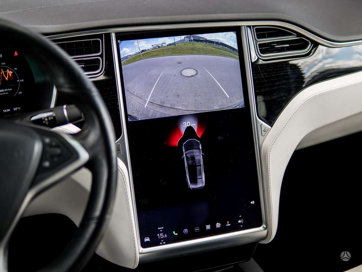 Tesla Model X, off-road / crossover