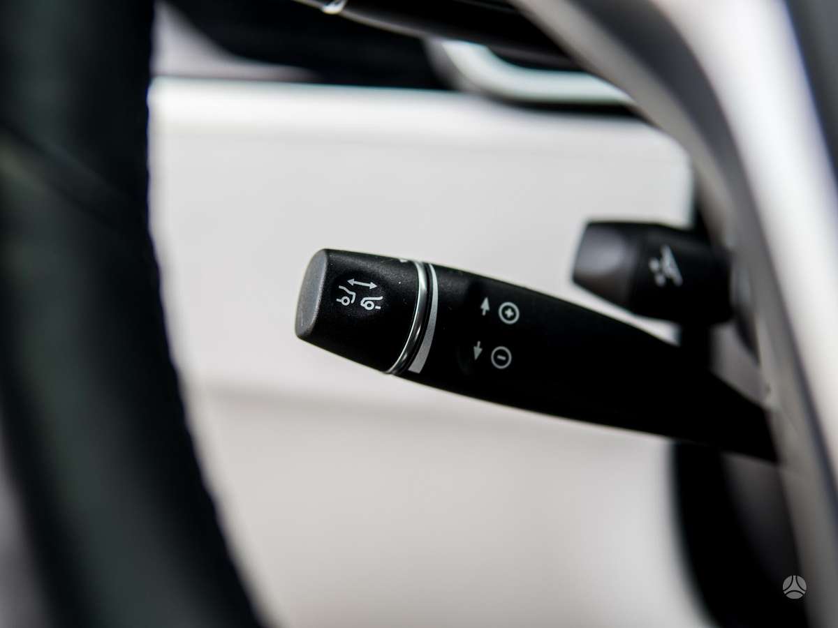 Tesla Model X, off-road / crossover
