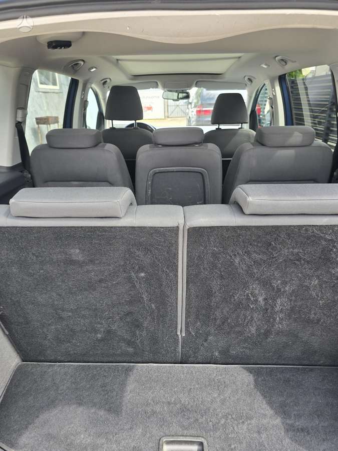 Volkswagen Touran, 1.9 l., Минивэн