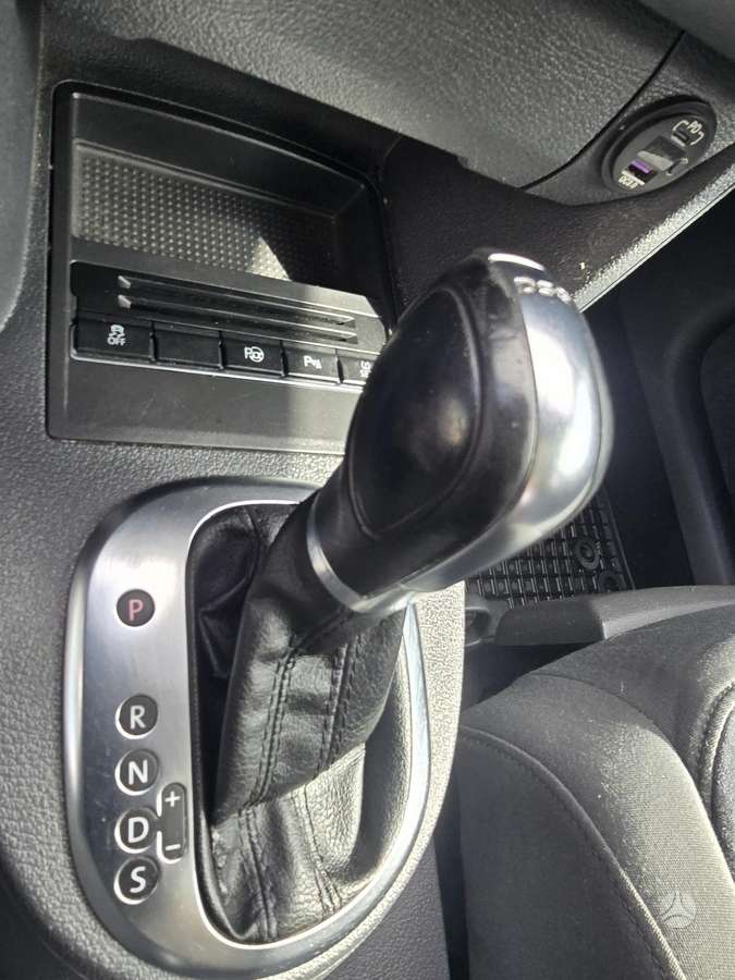 Volkswagen Touran, 1.9 l., Минивэн