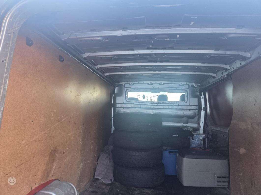 Opel Vivaro, 2.0 l., Универсал