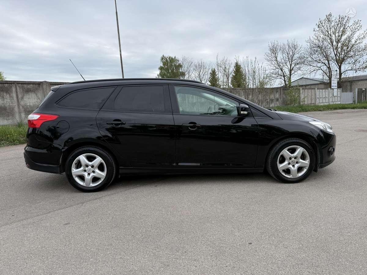 Ford Focus, 1.6 l., Универсал