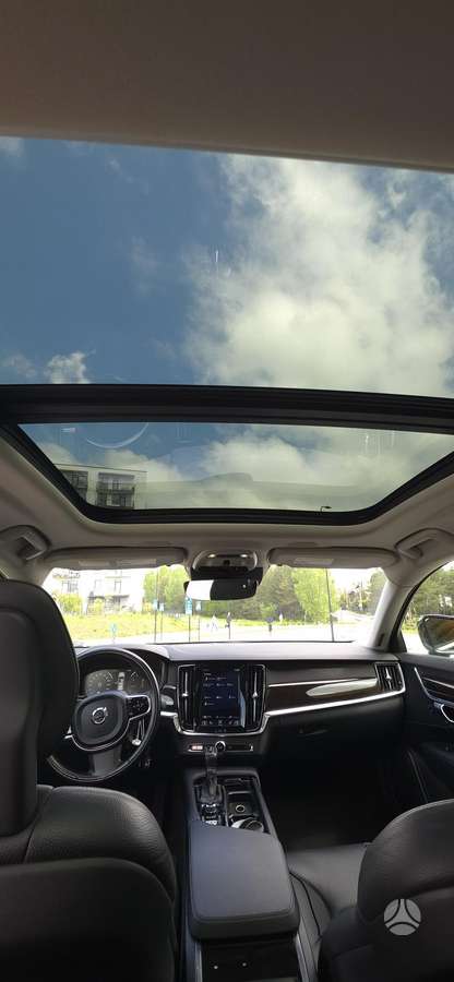 Volvo S90, 2.0 l., Седан