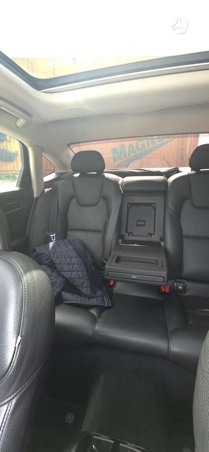 Volvo S90, 2.0 l., Седан