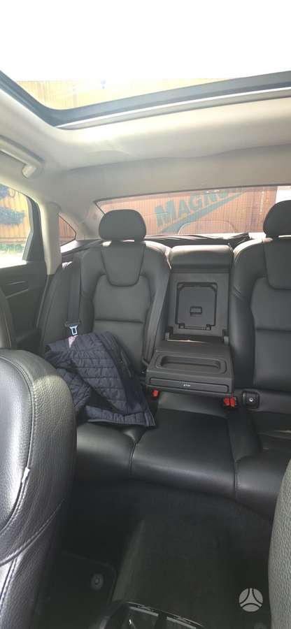 Volvo S90, 2.0 l., Седан