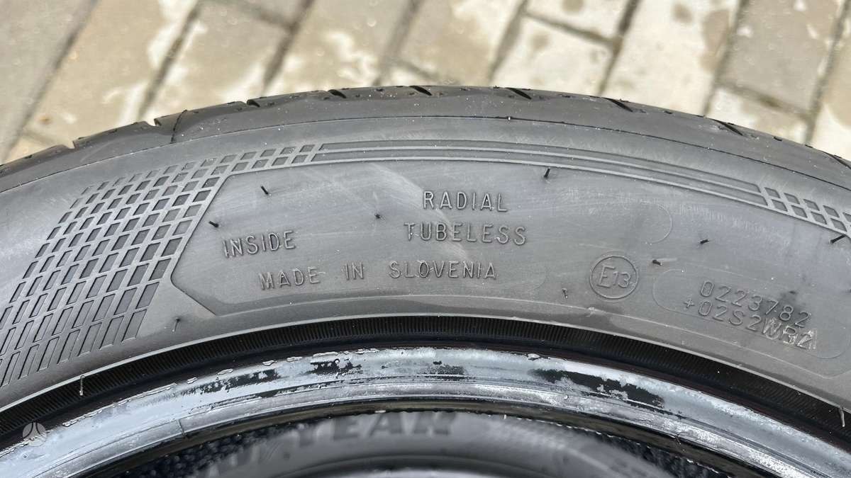 Goodyear, летние 215/50 R18