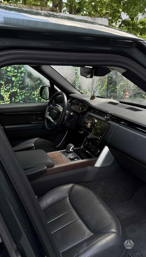 Land Rover Range Rover, 4.4 l., off-road / crossover