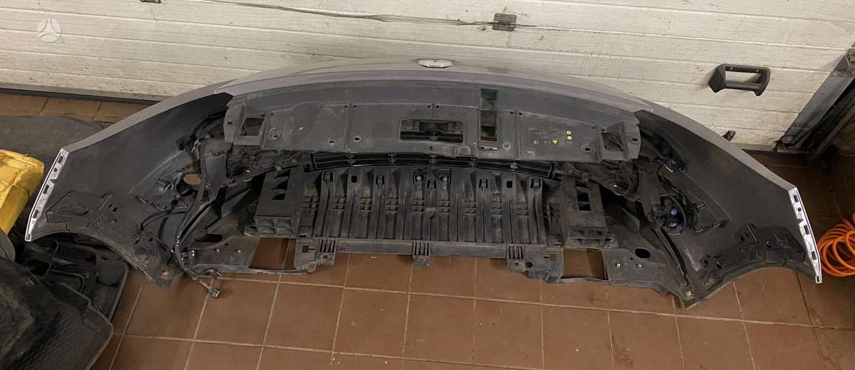 Renault Megane bumpers