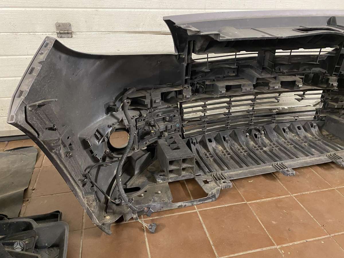 Renault Megane bamperi