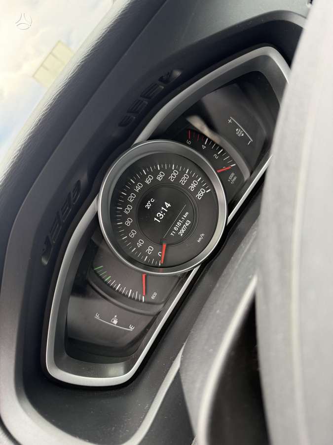 Volvo V40, 2.0 l., Хэтчбек