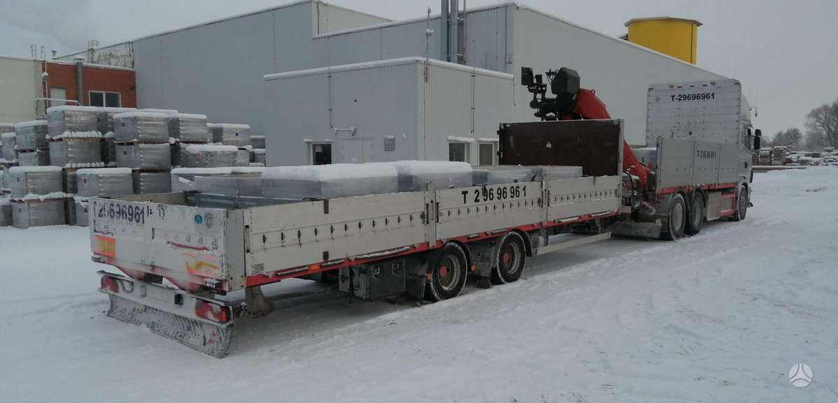 Scania R114, su kranu