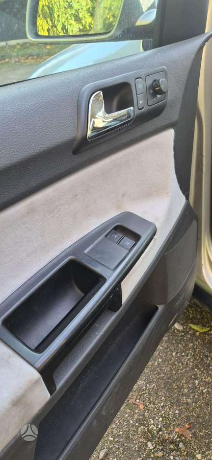 Volkswagen Polo - 5