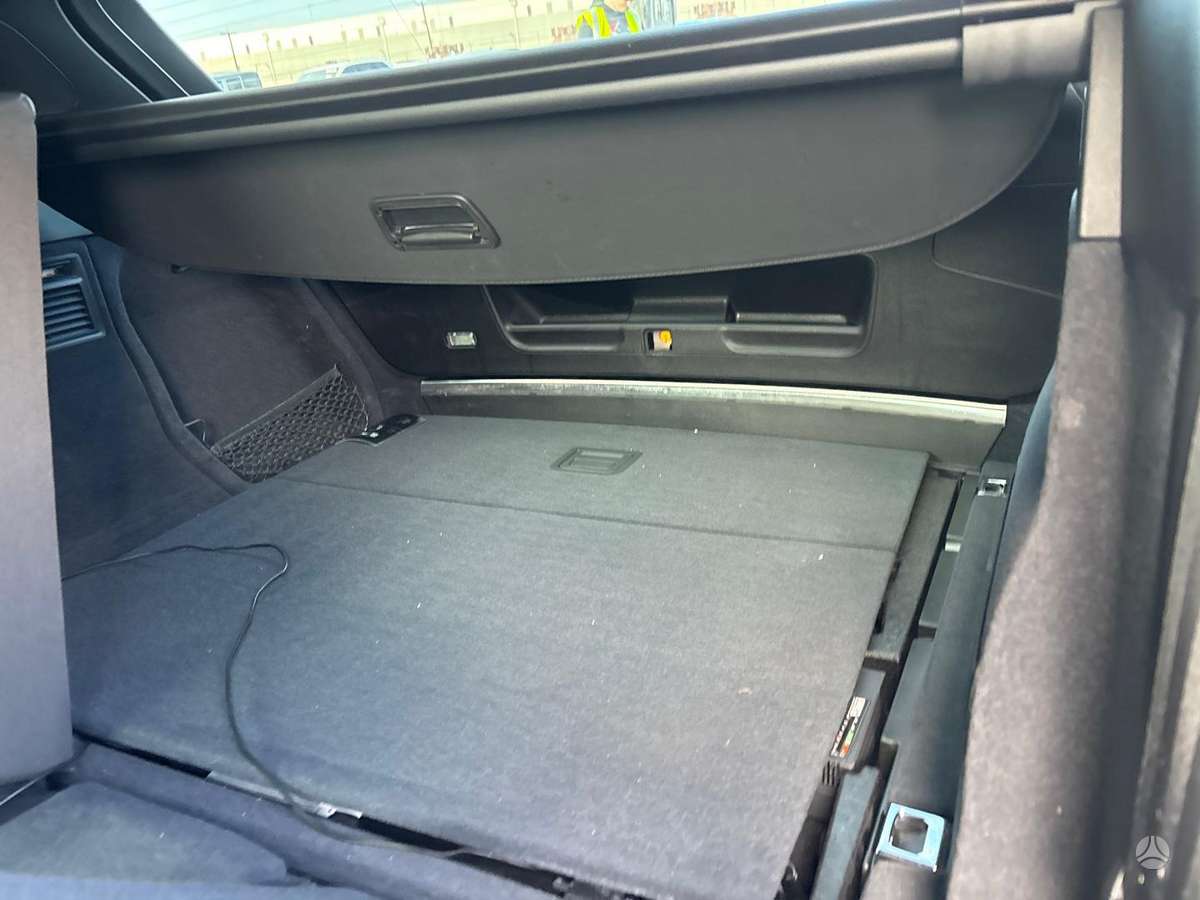 Audi SQ5 dalimis. Rida 59000km