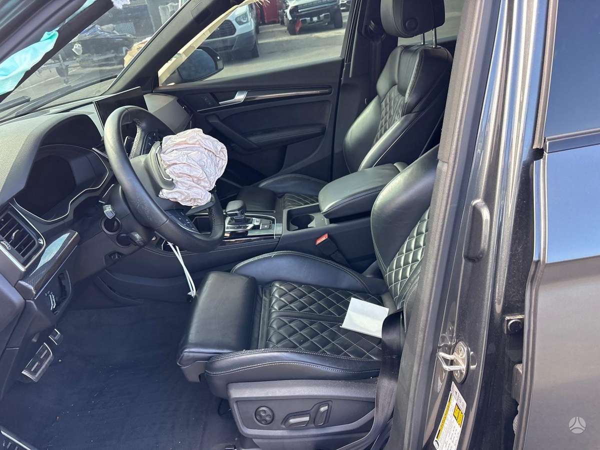 Audi SQ5 dalimis. Rida 59000km