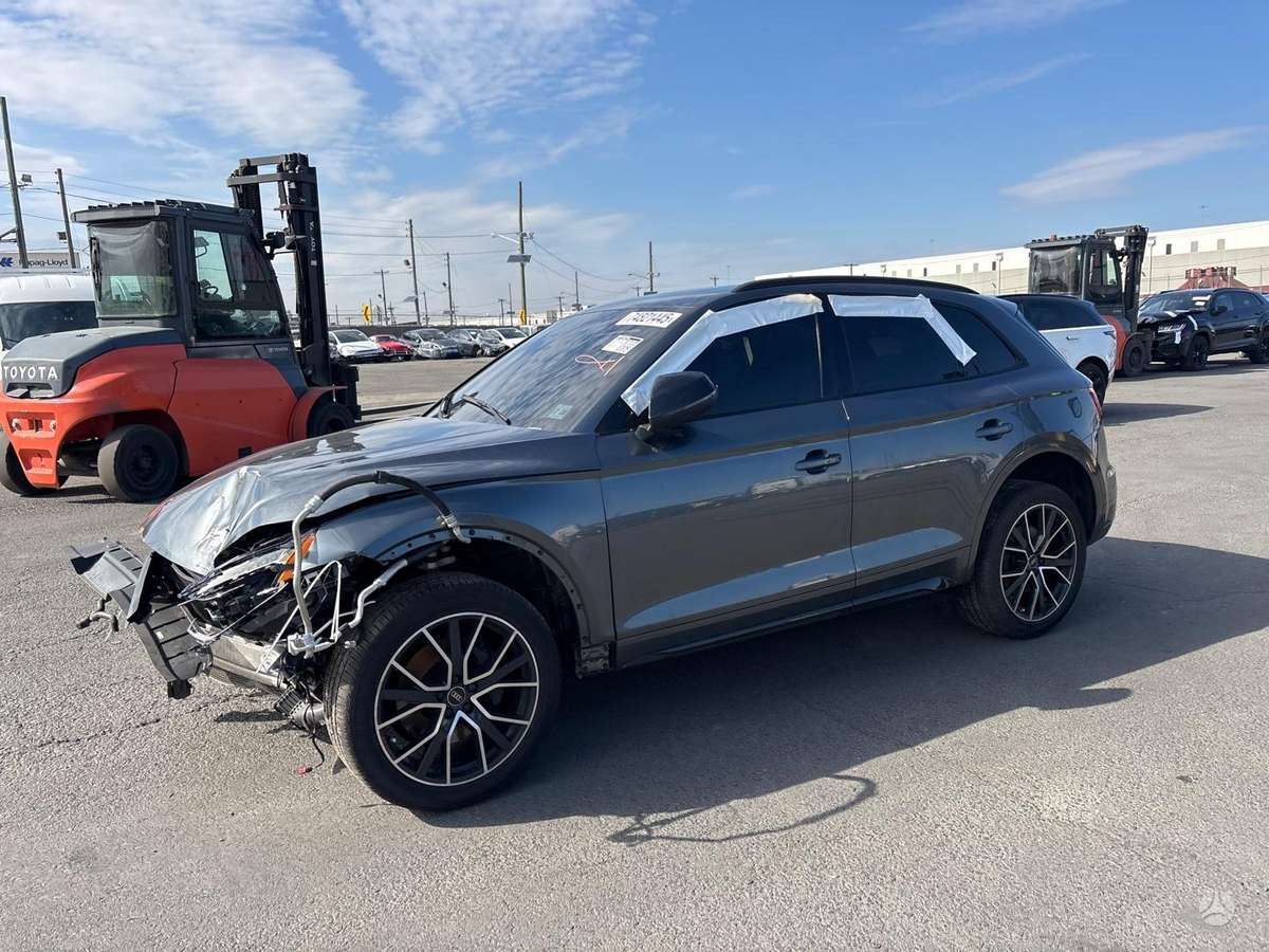 Audi SQ5 dalimis. Rida 59000km