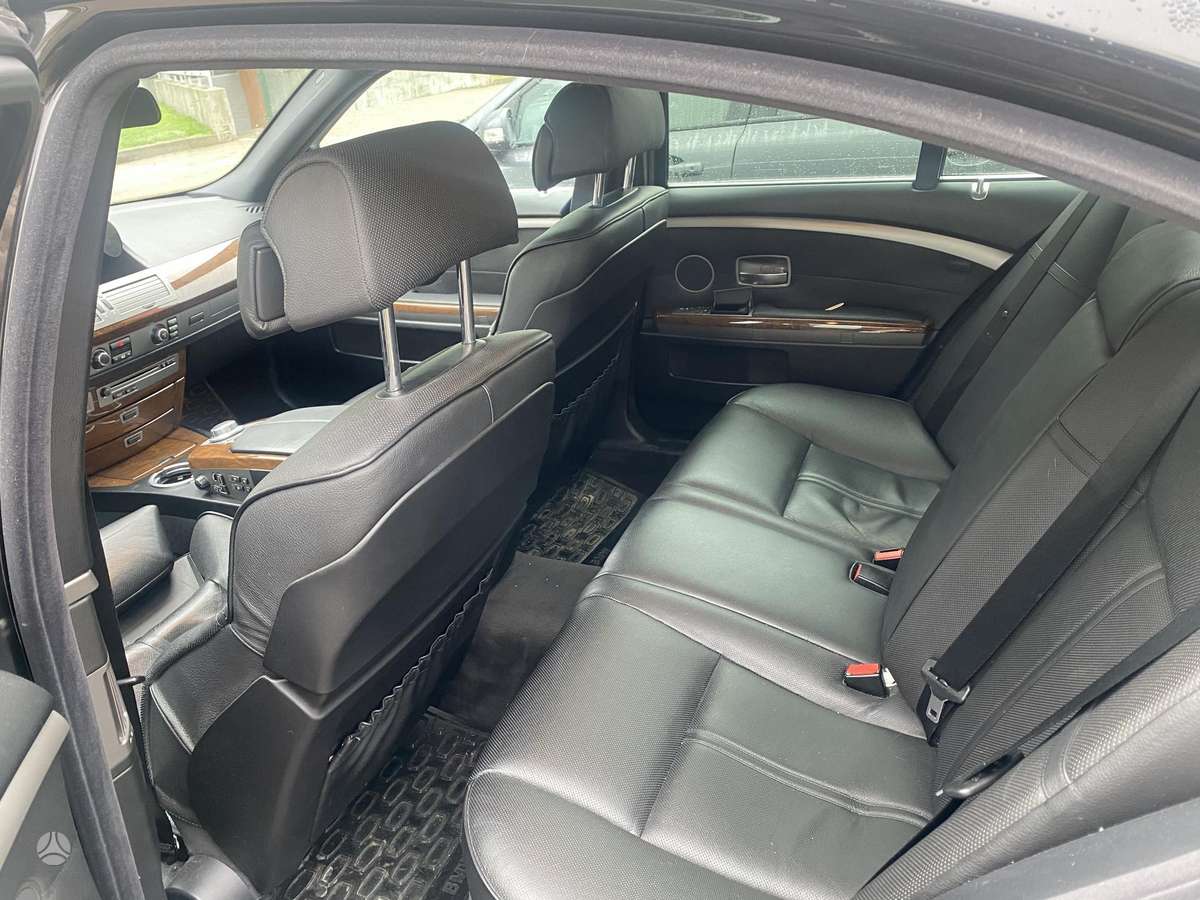 BMW 730, 3.0 l., Седан