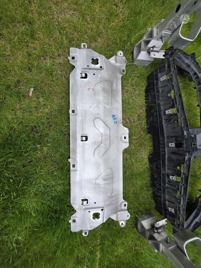 BMW X3 детали кузова